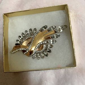 Vintage MAZER brooch